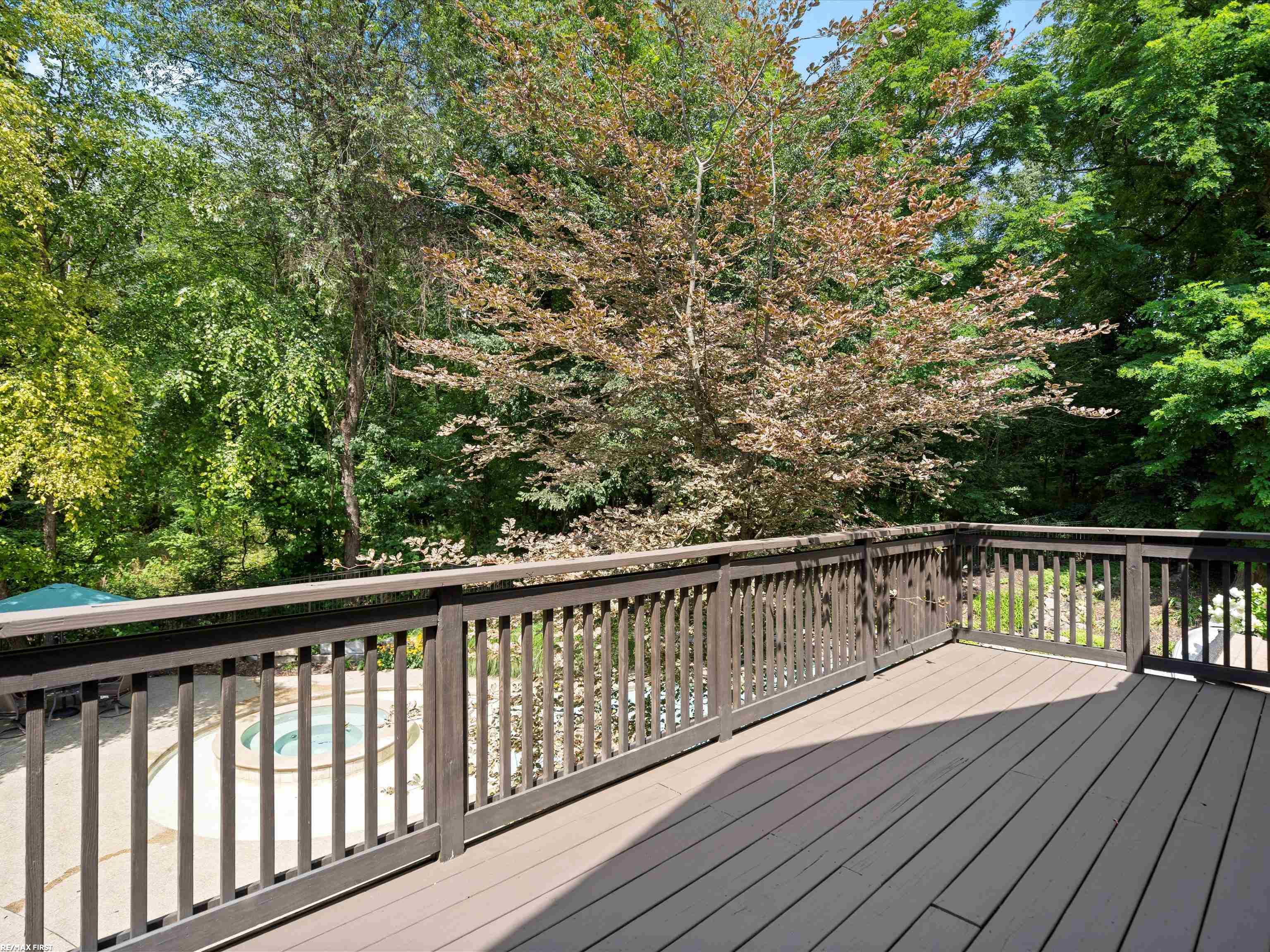 4815 Cuthbert Road White Lake, MI 48383 - Photo 22 of 66 50152081-ddb6af57-a136-4ab8-9ebb-5863eb0da365.JPG