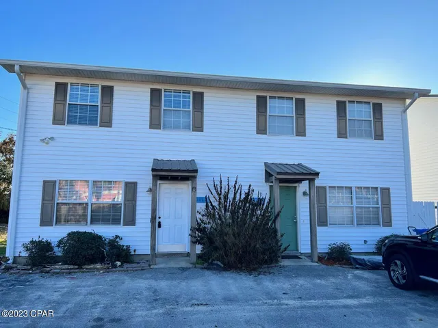 $1,550 | 101 Downing Street, Unit A, Panama City Beach, FL 32413