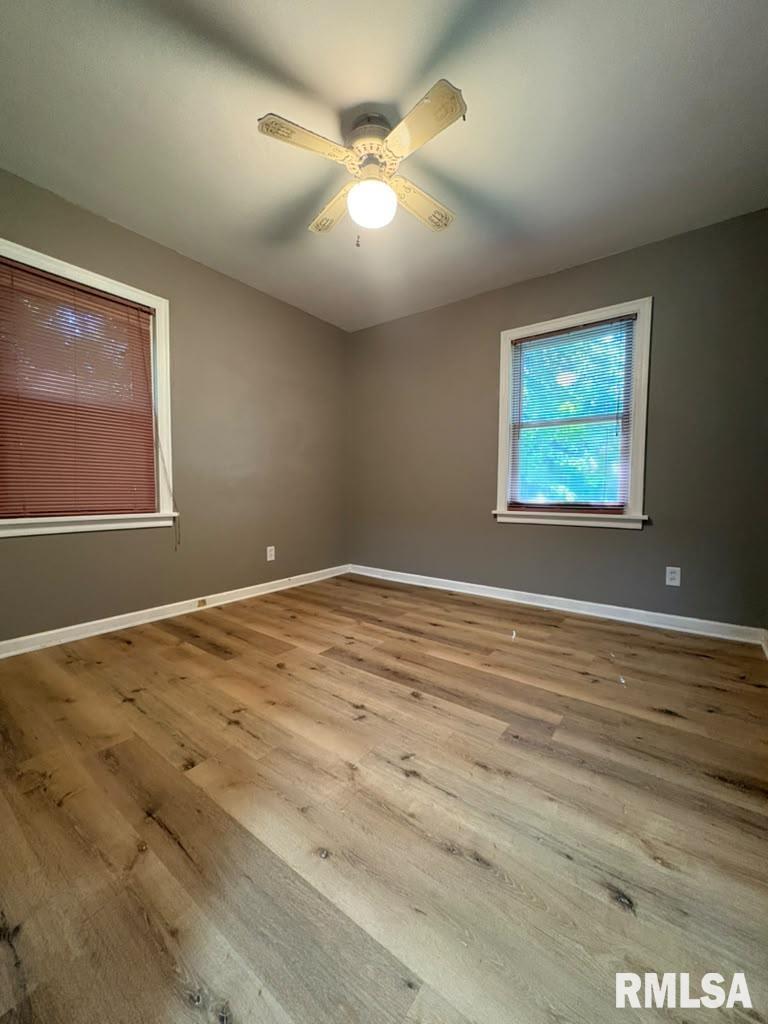2216 East Lawrence Avenue Springfield, IL 62703 - Photo 12 of 24