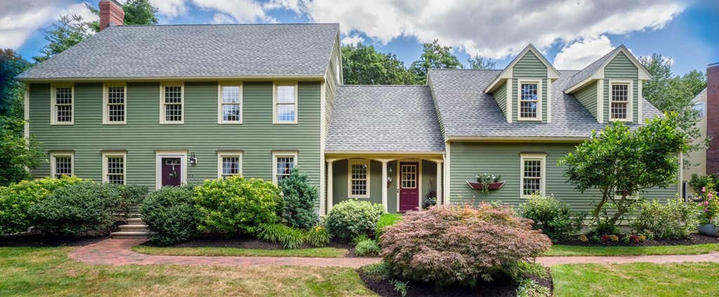 269 Dodge Road Rowley, MA 01969 - Photo 1 of 41 Gallery Image 1