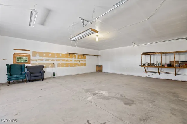 $225,000 | 390 West Thomas Avenue, Overton, NV 89040