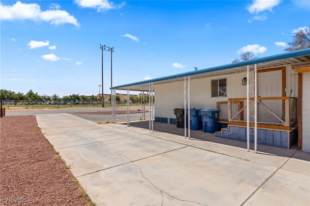 $225,000 | 390 West Thomas Avenue, Overton, NV 89040