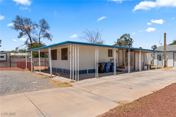 $210,000 | 390 West Thomas Avenue, Overton, NV 89040