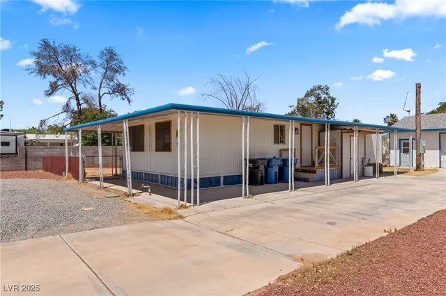 $225,000 | 390 West Thomas Avenue, Overton, NV 89040