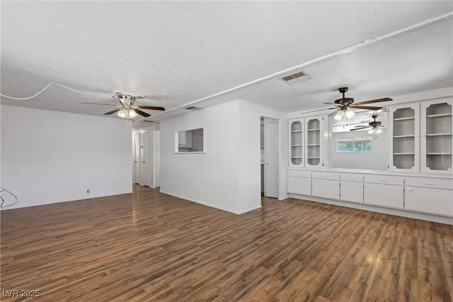 $225,000 | 390 West Thomas Avenue, Overton, NV 89040