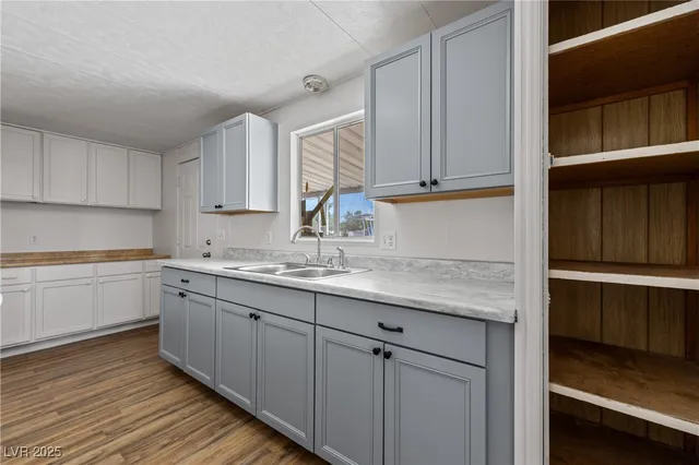 $225,000 | 390 West Thomas Avenue, Overton, NV 89040