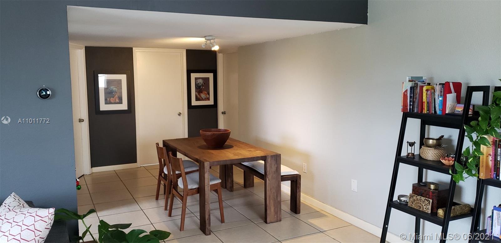 1236 Alton Road, Unit 501 Miami Beach, FL 33139 - Photo 11 of 38 Gallery Image 11