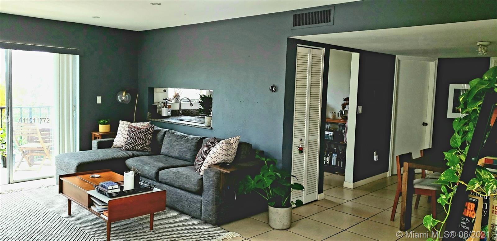 1236 Alton Road, Unit 501 Miami Beach, FL 33139 - Photo 3 of 38 Gallery Image 3