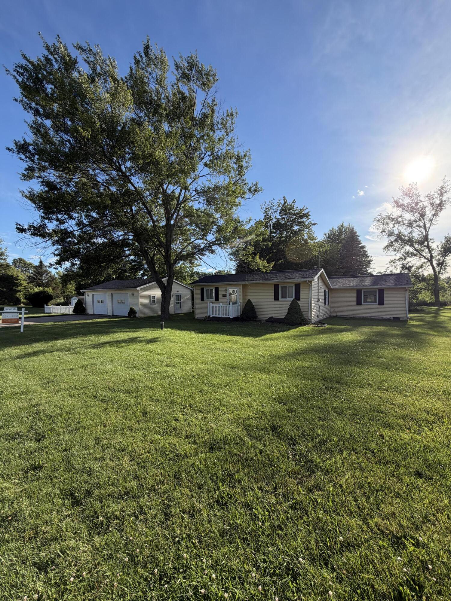 5545 25 1/2 Mile Road Homer, MI 49245 - Photo 2 of 13 IMG_4536