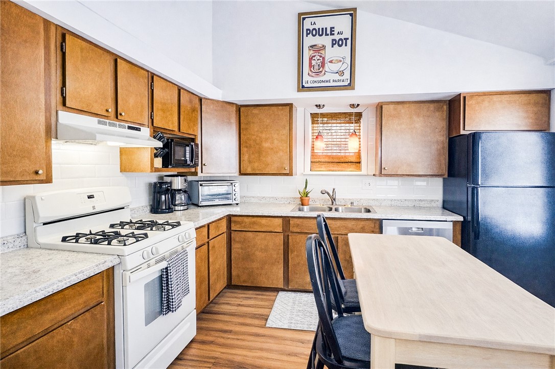 7 East Street Oneonta, NY 13820 - Photo 13 of 34