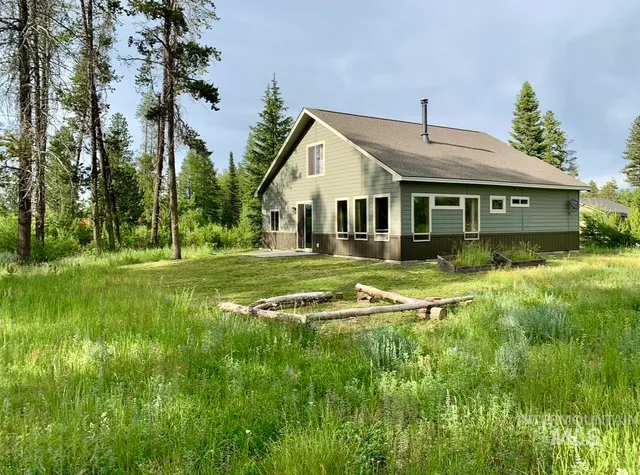 $850,000 | 241 Bald Eagle Lane, Donnelly, ID 83615