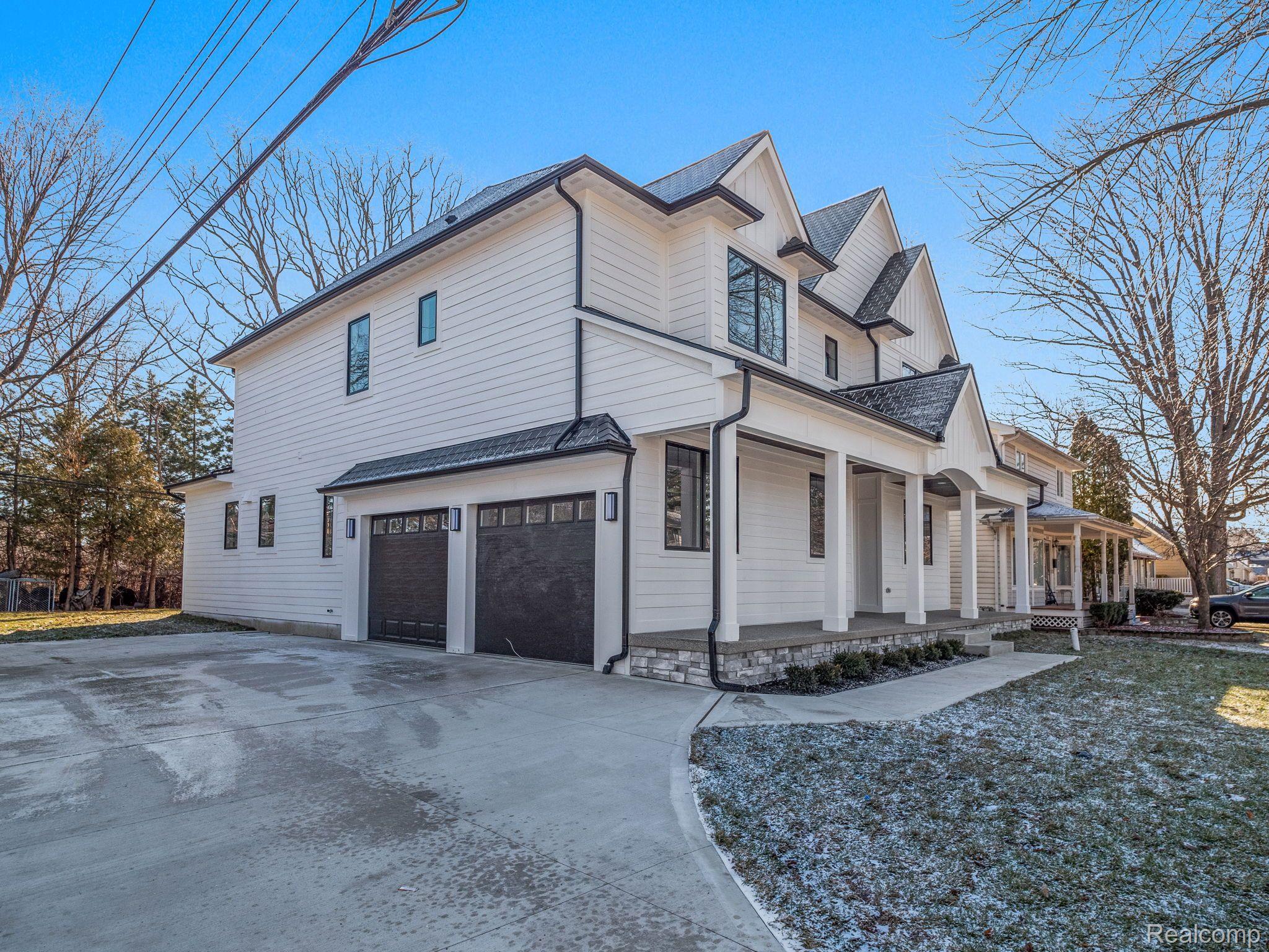 3142 Harvard Road Royal Oak, MI 48073 - Photo 2 of 43 Gallery Image 2