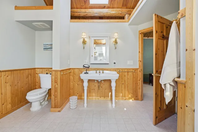 $1,100,000 | E147 North Rollofson Lake Road, Scandinavia, WI 54977