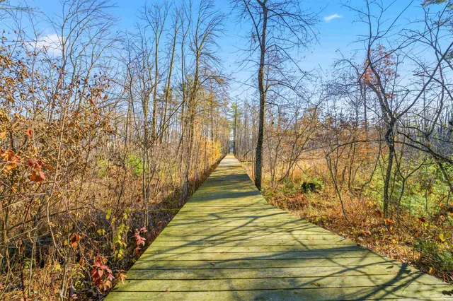 $1,100,000 | E147 North Rollofson Lake Road, Scandinavia, WI 54977