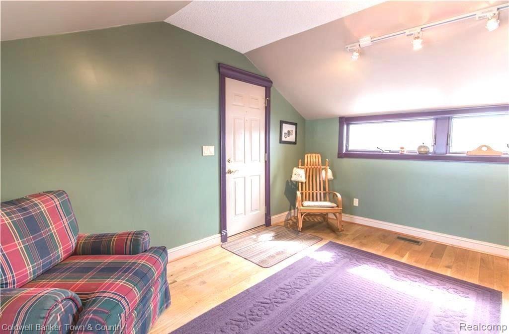 4316 Crooked Lake Road Howell, MI 48843 - Photo 18 of 40 44 4316 Crooked Lake Den (18) (1).jpg
