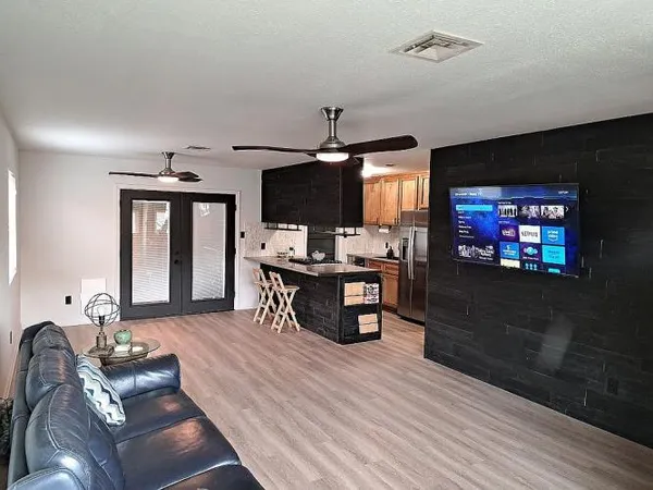 $255,000 | 225 North 16th Avenue, Yuma, AZ 85364