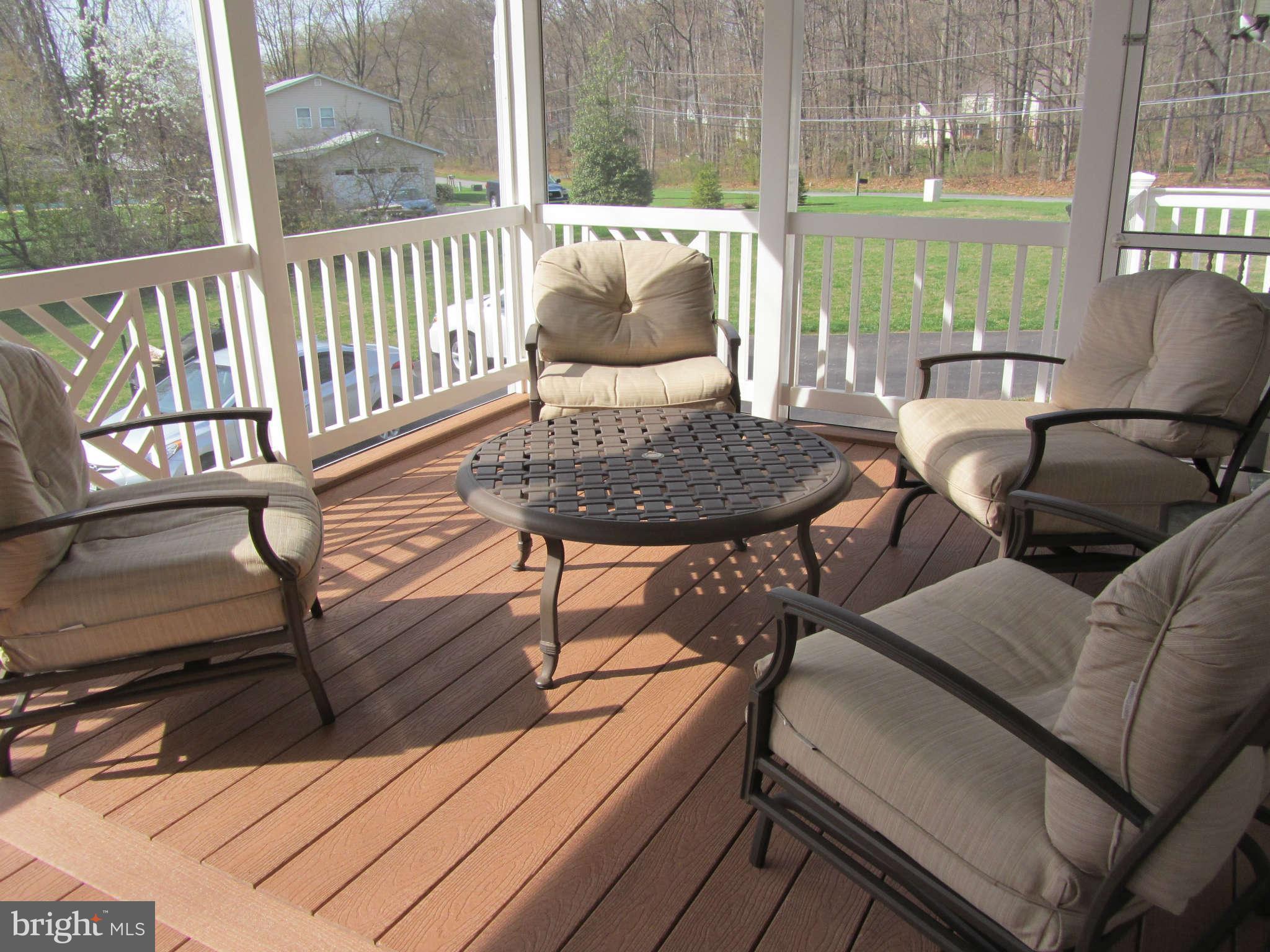 1820 Ridge Road Reisterstown, MD 21136 - Photo 8 of 27 Beautiful Screened-in Porch