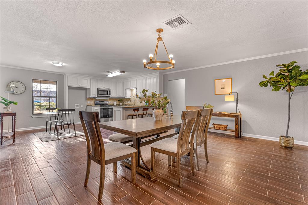 903 South Old Temple Road Lorena, TX 76655 - Photo 15 of 34