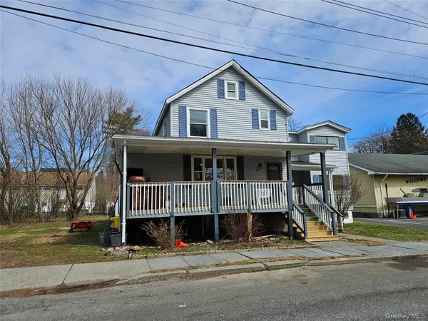 $3,400 | 42 Barcelow Street, Port Jervis, NY 12771