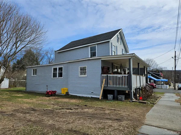 $3,400 | 42 Barcelow Street, Port Jervis, NY 12771