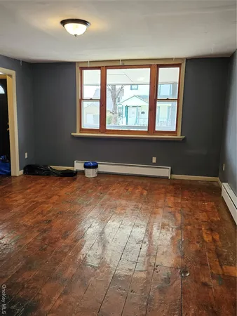 $3,400 | 42 Barcelow Street, Port Jervis, NY 12771