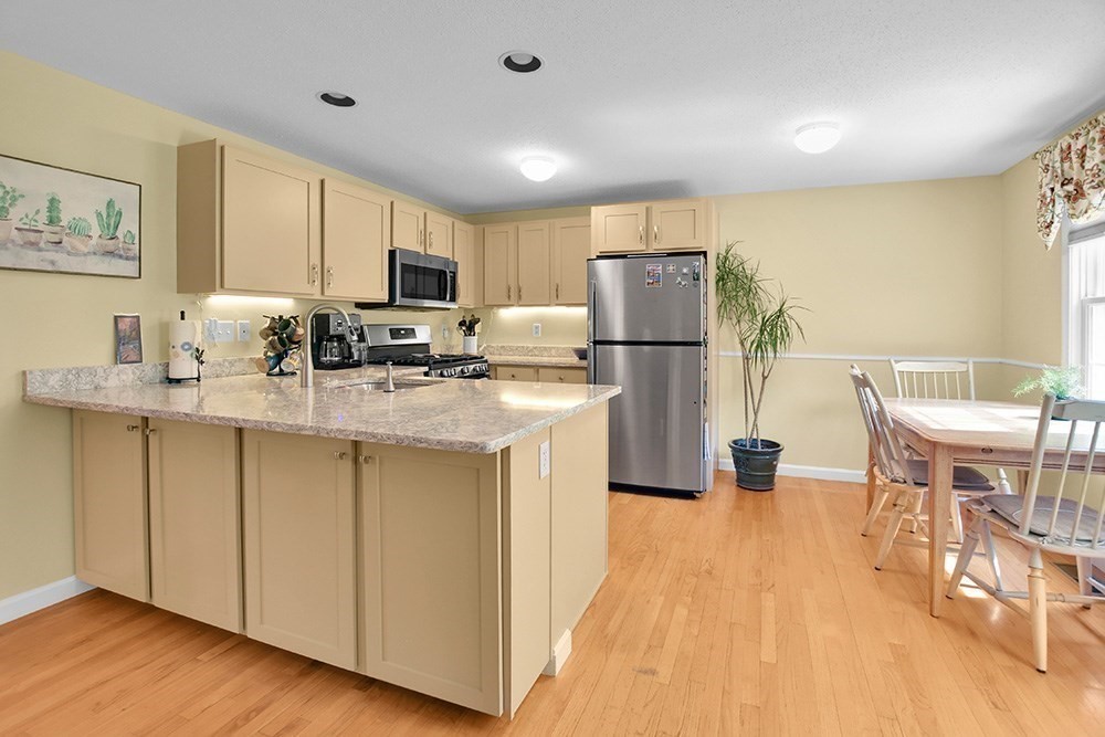 53 Lancaster Road, Unit 5 Clinton, MA 01510 - Photo 4 of 26