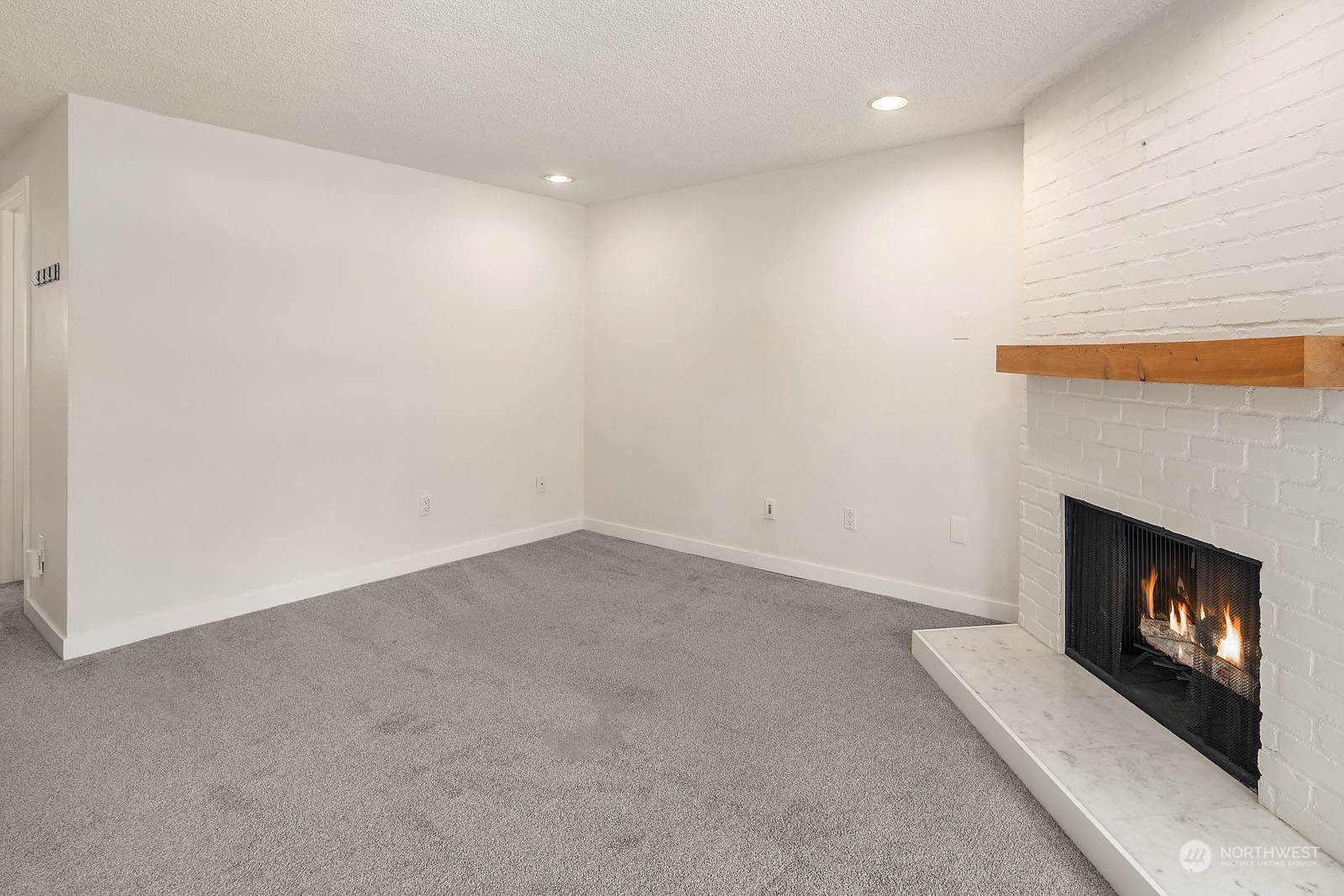17518 149th Avenue Southeast, Unit H7 Renton, WA 98058 - Photo 4 of 23 Gallery Image 4