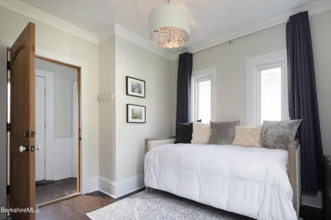 $1,295,000 | 94 West Avenue, Great Barrington, MA 01230