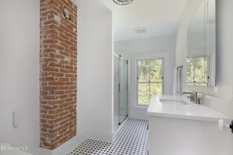 $1,295,000 | 94 West Avenue, Great Barrington, MA 01230