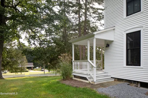 $1,295,000 | 94 West Avenue, Great Barrington, MA 01230