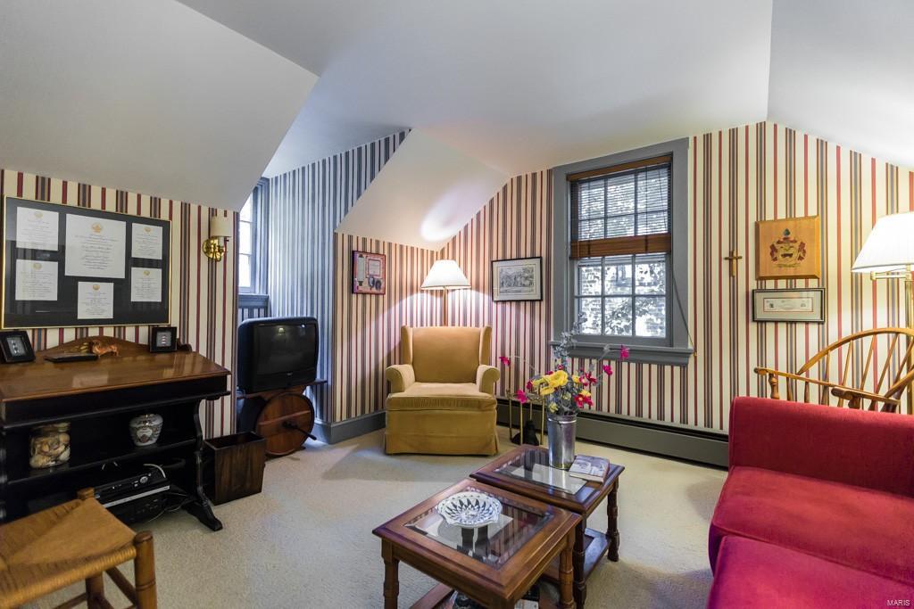 335 Bristol Road Webster Groves, MO 63119 - Photo 18 of 45 Gallery Image 18