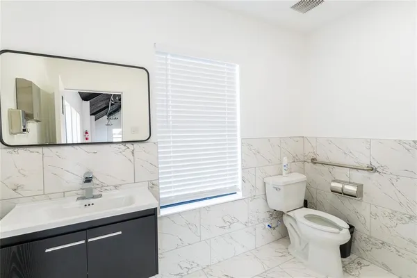 $1,400,000 | 1012 Farm To Market 36, Greenville, TX 75401