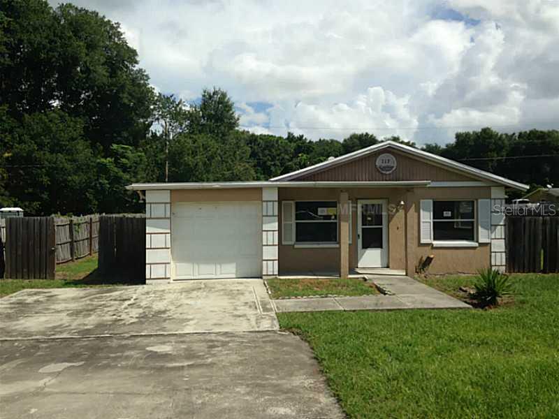 117 Salem Street Altamonte Springs, FL 32701 - Photo 1 of 1 Exterior Front