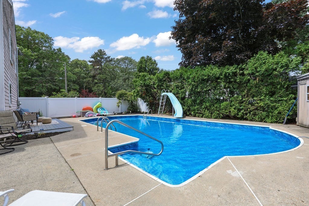 27 Alden Road Wareham, MA 02571 - Photo 29 of 39