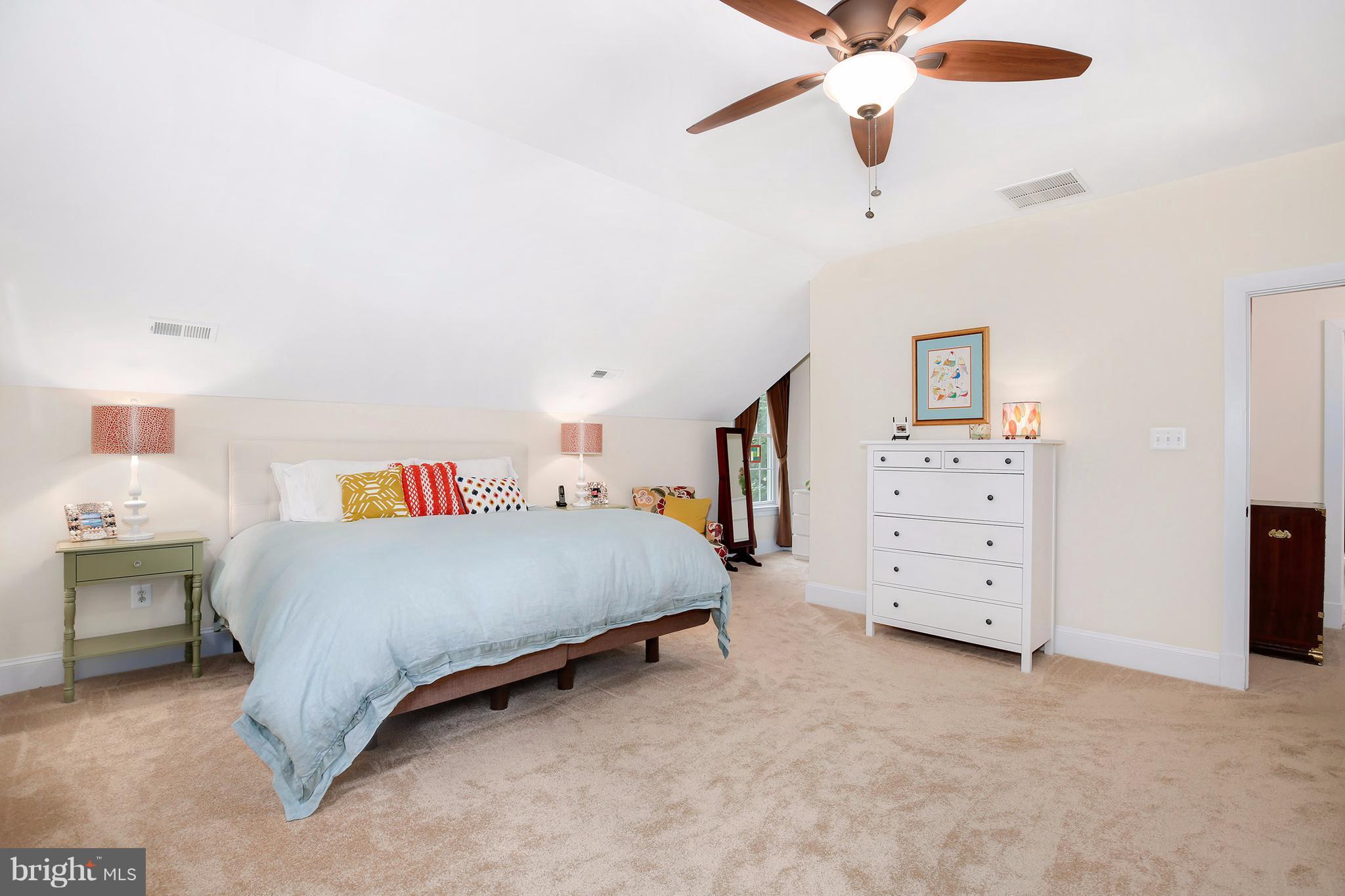 4372 Columbia Road Ellicott City, MD 21042 - Photo 22 of 30 Bedroom
