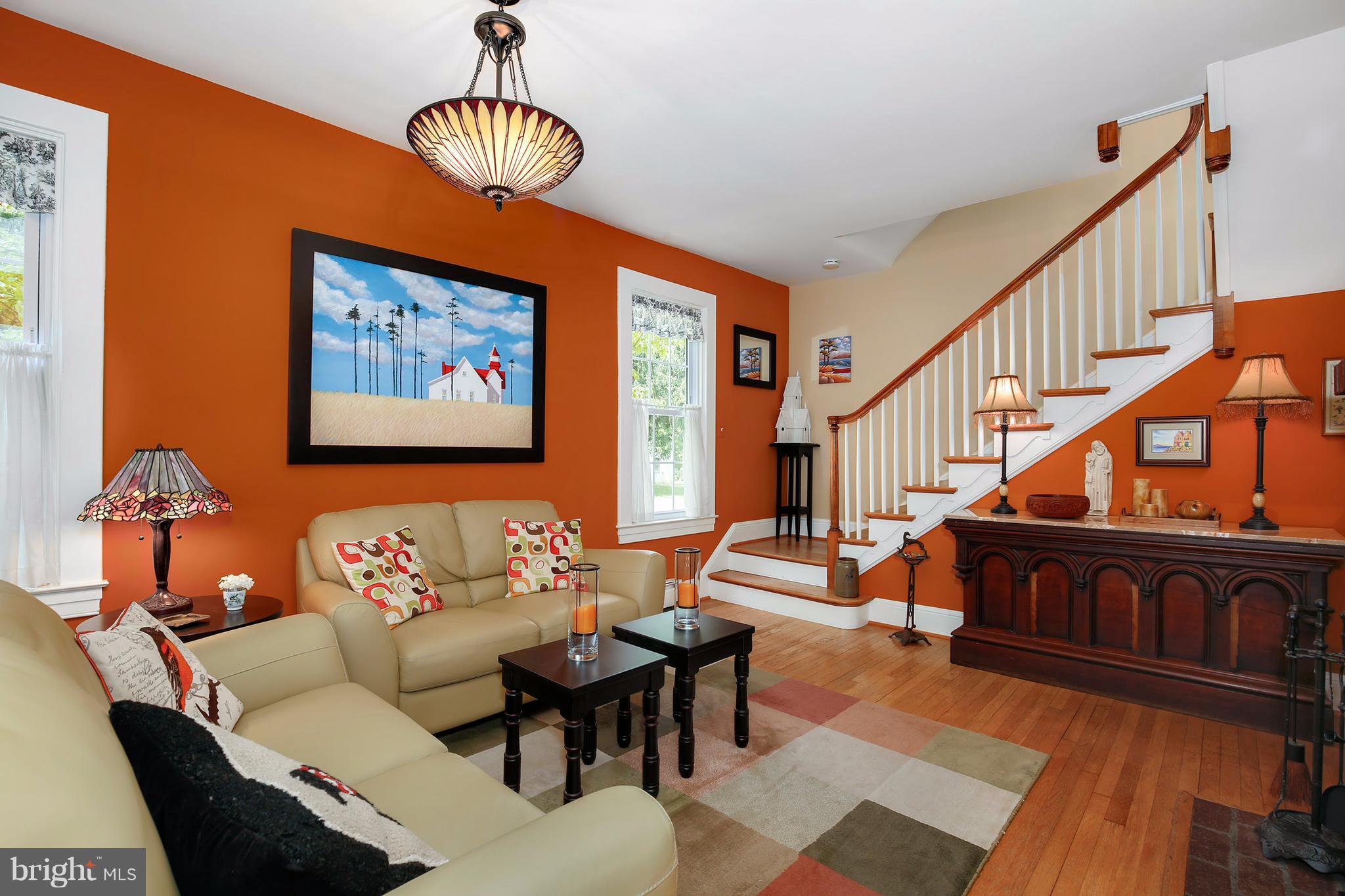 4372 Columbia Road Ellicott City, MD 21042 - Photo 6 of 30 Living Room