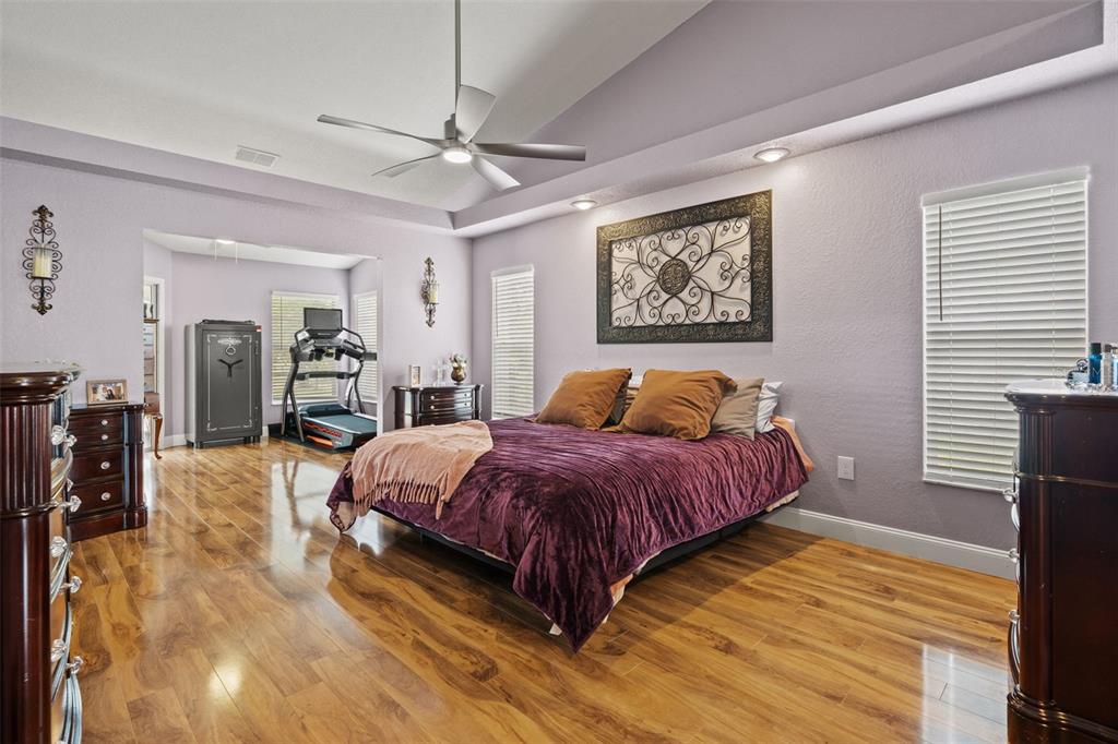 5052 Florentine Court Spring Hill, FL 34608 - Photo 18 of 58