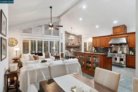 $2,749,000 | 2031 Scarlet Oak Place, Danville, CA 94506