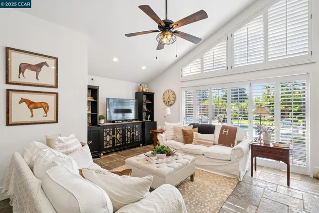 $2,850,000 | 2031 Scarlet Oak Place, Danville, CA 94506