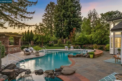 $2,749,000 | 2031 Scarlet Oak Place, Danville, CA 94506