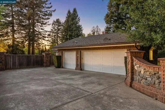 $2,850,000 | 2031 Scarlet Oak Place, Danville, CA 94506