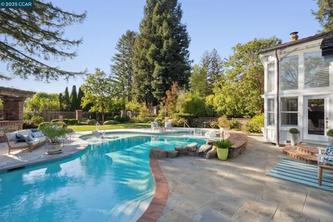 $2,749,000 | 2031 Scarlet Oak Place, Danville, CA 94506