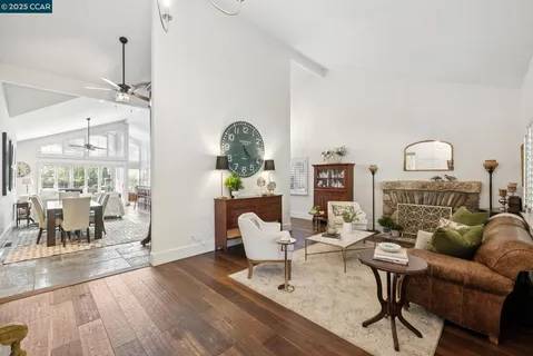 $2,749,000 | 2031 Scarlet Oak Place, Danville, CA 94506