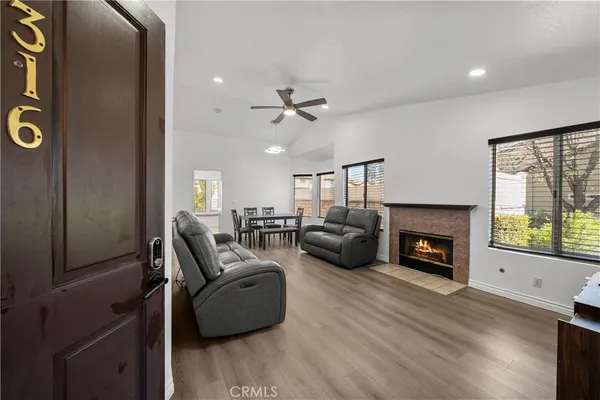 $625,000 | 22942 Banyan, Santa Clarita, CA 91390