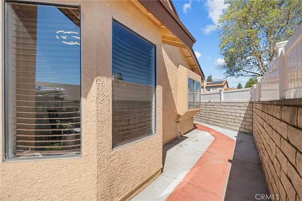 $625,000 | 22942 Banyan, Santa Clarita, CA 91390