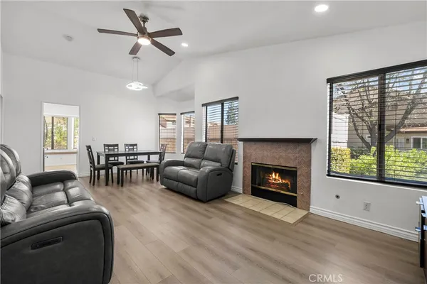 $625,000 | 22942 Banyan, Santa Clarita, CA 91390