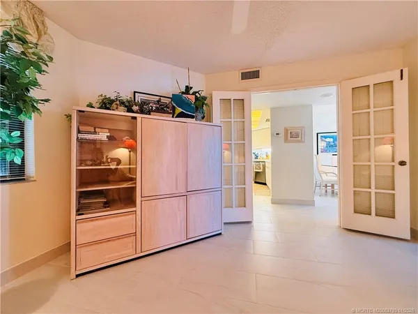 $6,000 | 8800 South Ocean Drive, Unit 806, Jensen Beach, FL 34957