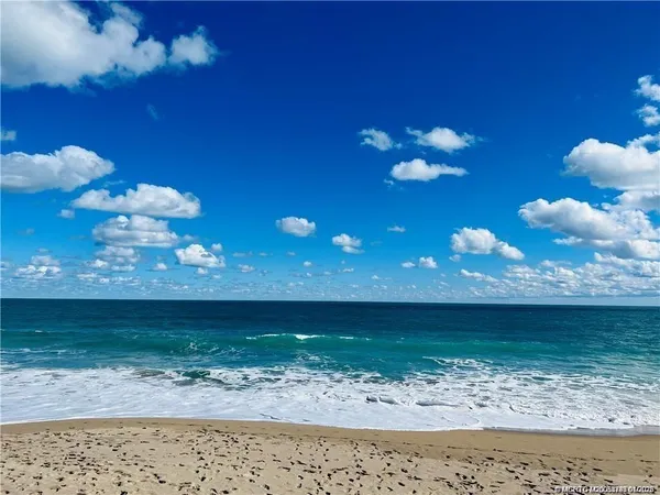 $6,000 | 8800 South Ocean Drive, Unit 806, Jensen Beach, FL 34957