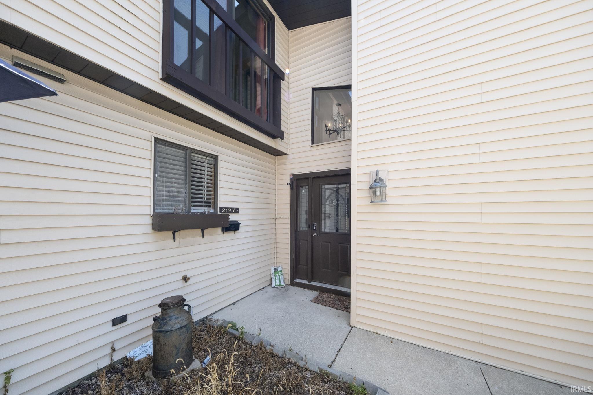 2127 Bayside Court Fort Wayne, IN 46804 - Photo 4 of 35