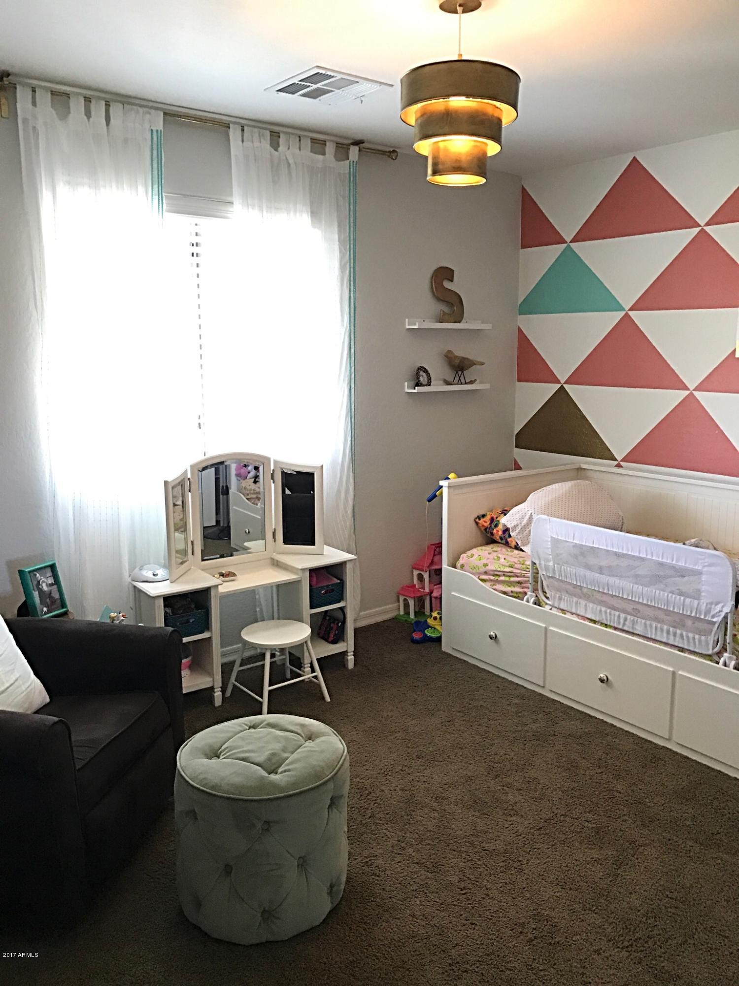2514 West Beverly Rd. Phoenix, AZ 85041 - Photo 22 of 27 IMG_0059